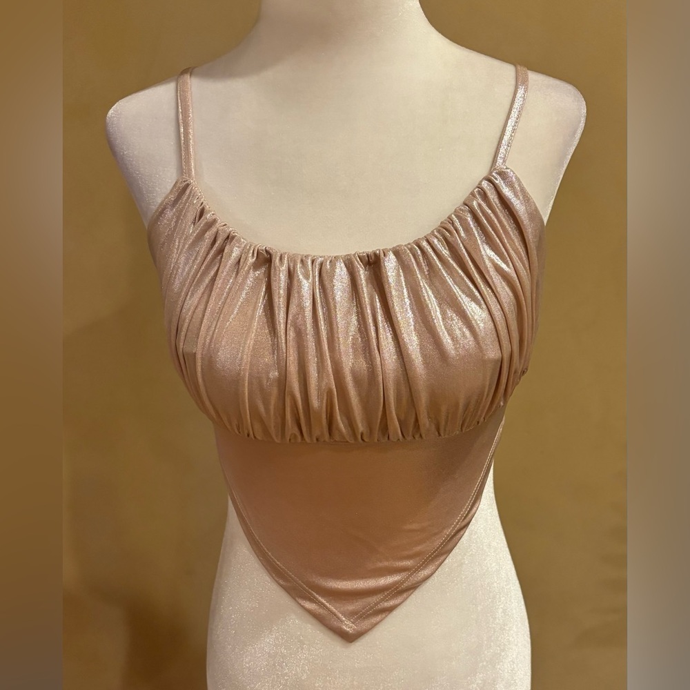 ASOS cropped champagne, colored, disco, clubbing, trending crop top size 4